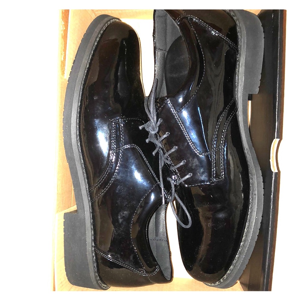Military dress shoes